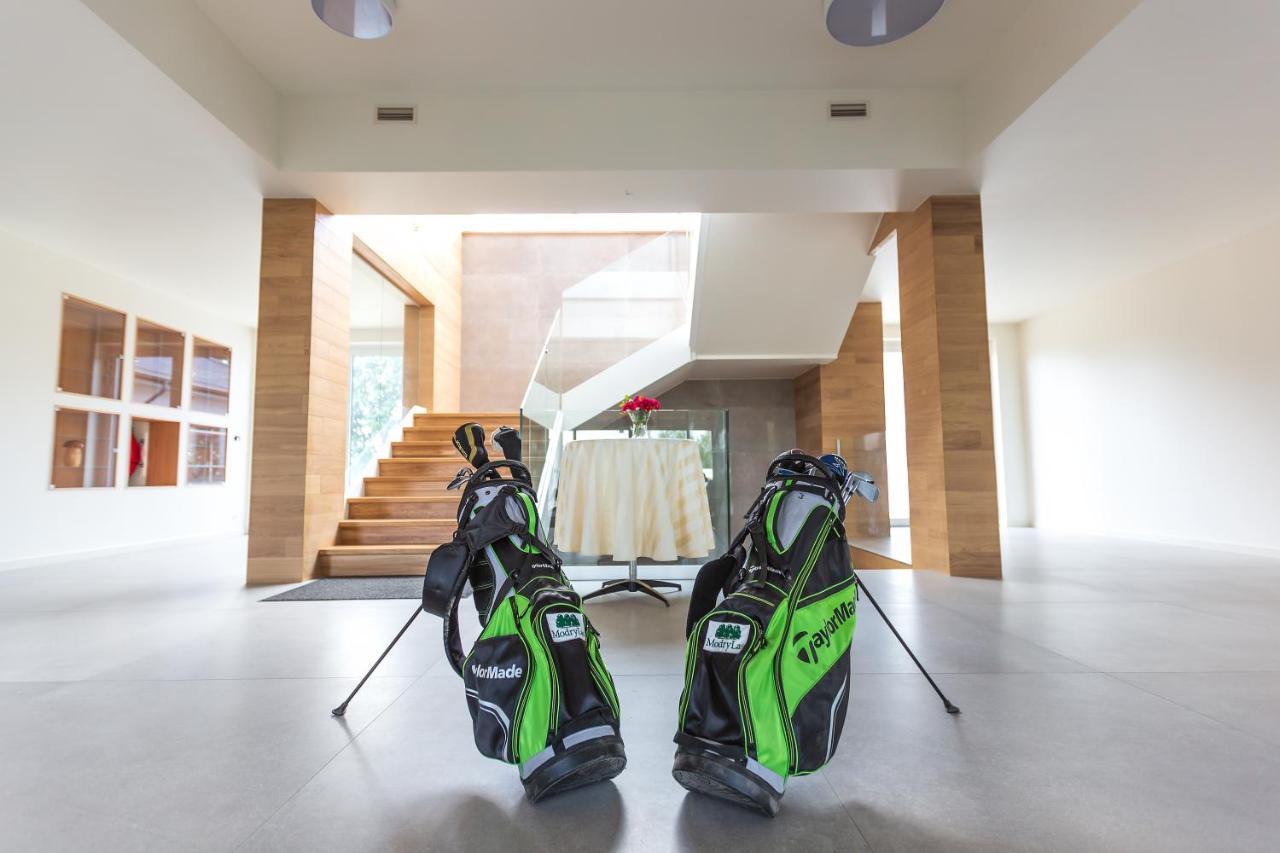 Modry Las Golf Resort Хощно Екстер'єр фото